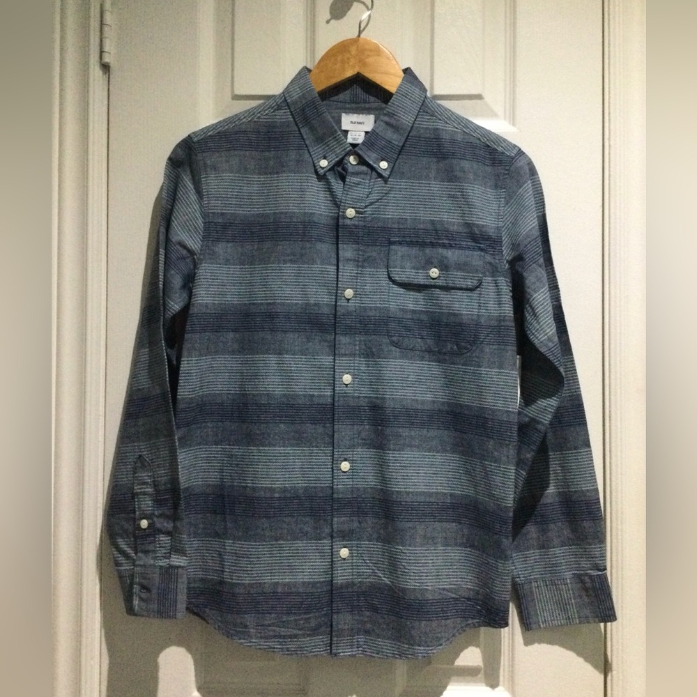 BNWT Old Navy Dobby Cotton Striped Button Down Shirt - Picture 2 of 6